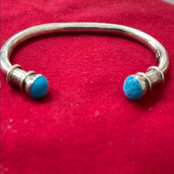 Turquoise 925 Sterling Silver Cuff Bracelet - Picture 2 of 5